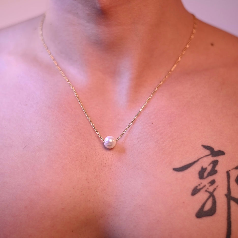 The Bas Pearl Pendant